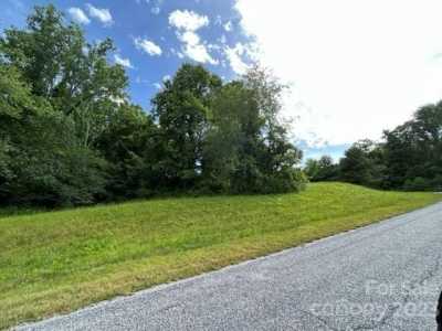 Residential Land For Sale in Hendersonville, North Carolina