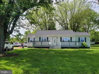 Home For Sale in Clear Brook, Virginia