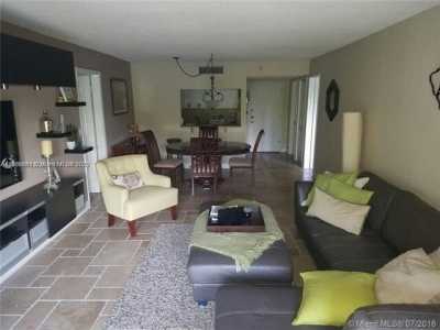 Apartment For Rent in Weston, Florida