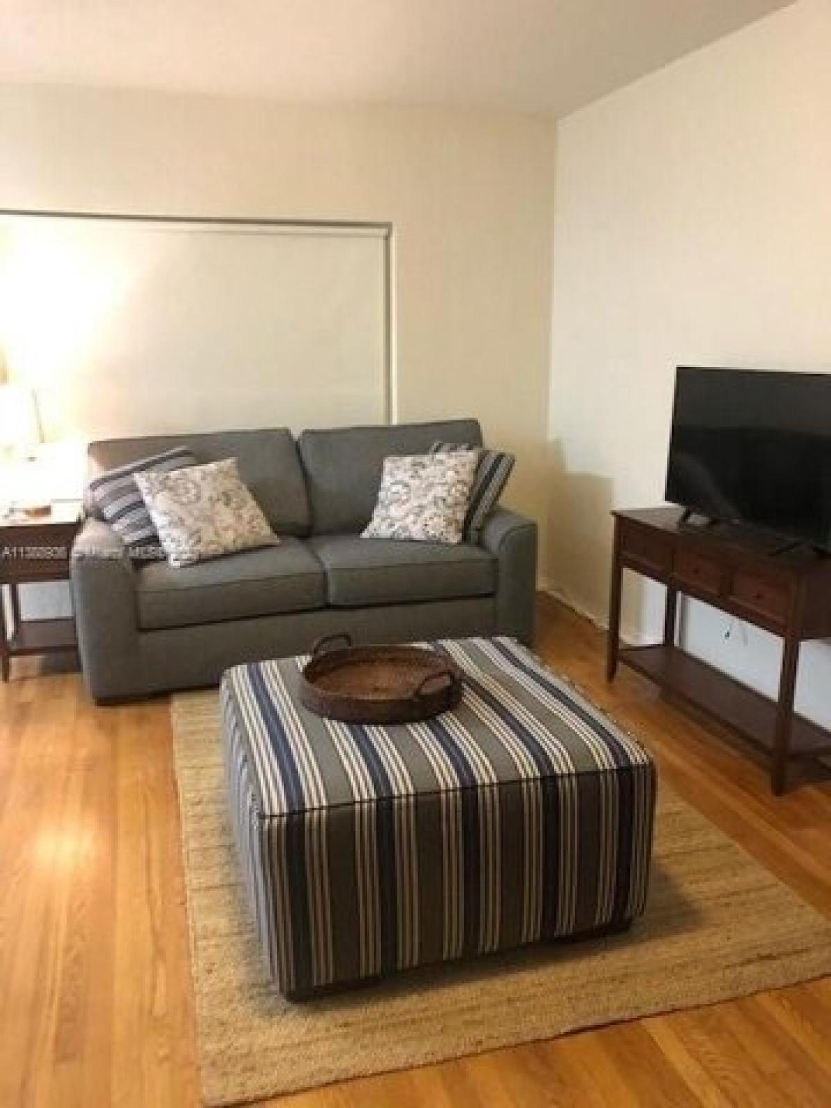 Picture of Apartment For Rent in Coral Gables, Florida, United States