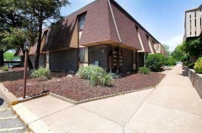 Home For Sale in Winfield, Kansas