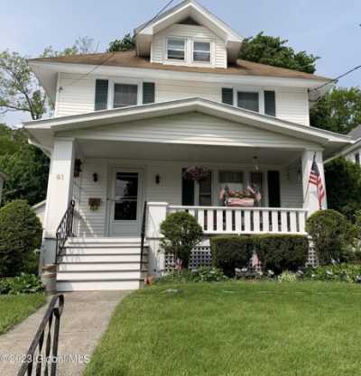 Home For Sale in Amsterdam, New York
