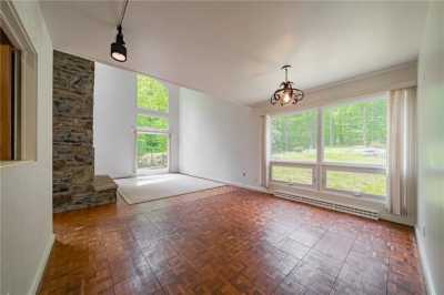 Home For Sale in Ligonier, Pennsylvania