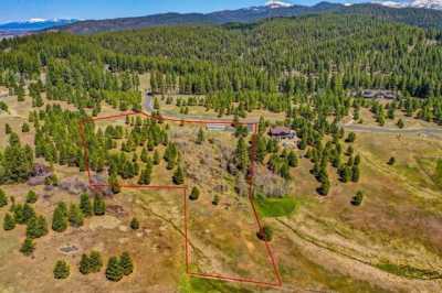 Home For Sale in Donnelly, Idaho