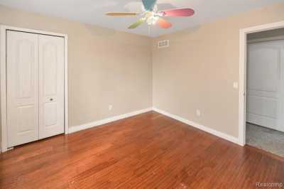 Home For Sale in New Baltimore, Michigan