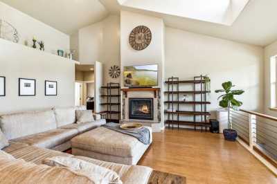 Home For Sale in White City, Oregon