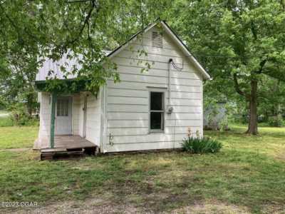 Home For Sale in Lamar, Missouri
