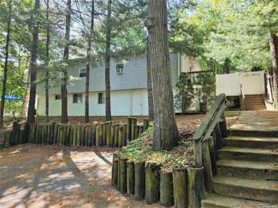 Home For Sale in Rocky Point, New York
