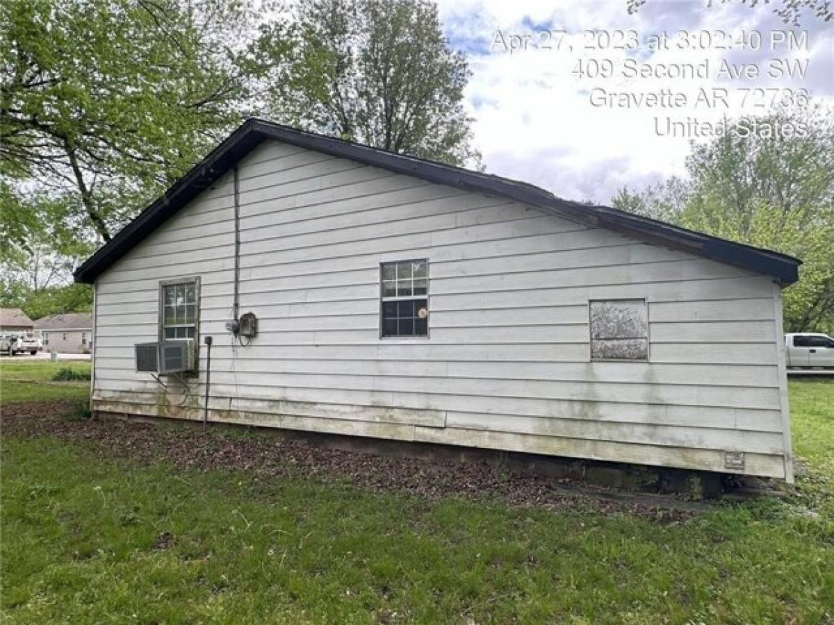 Picture of Home For Sale in Gravette, Arkansas, United States