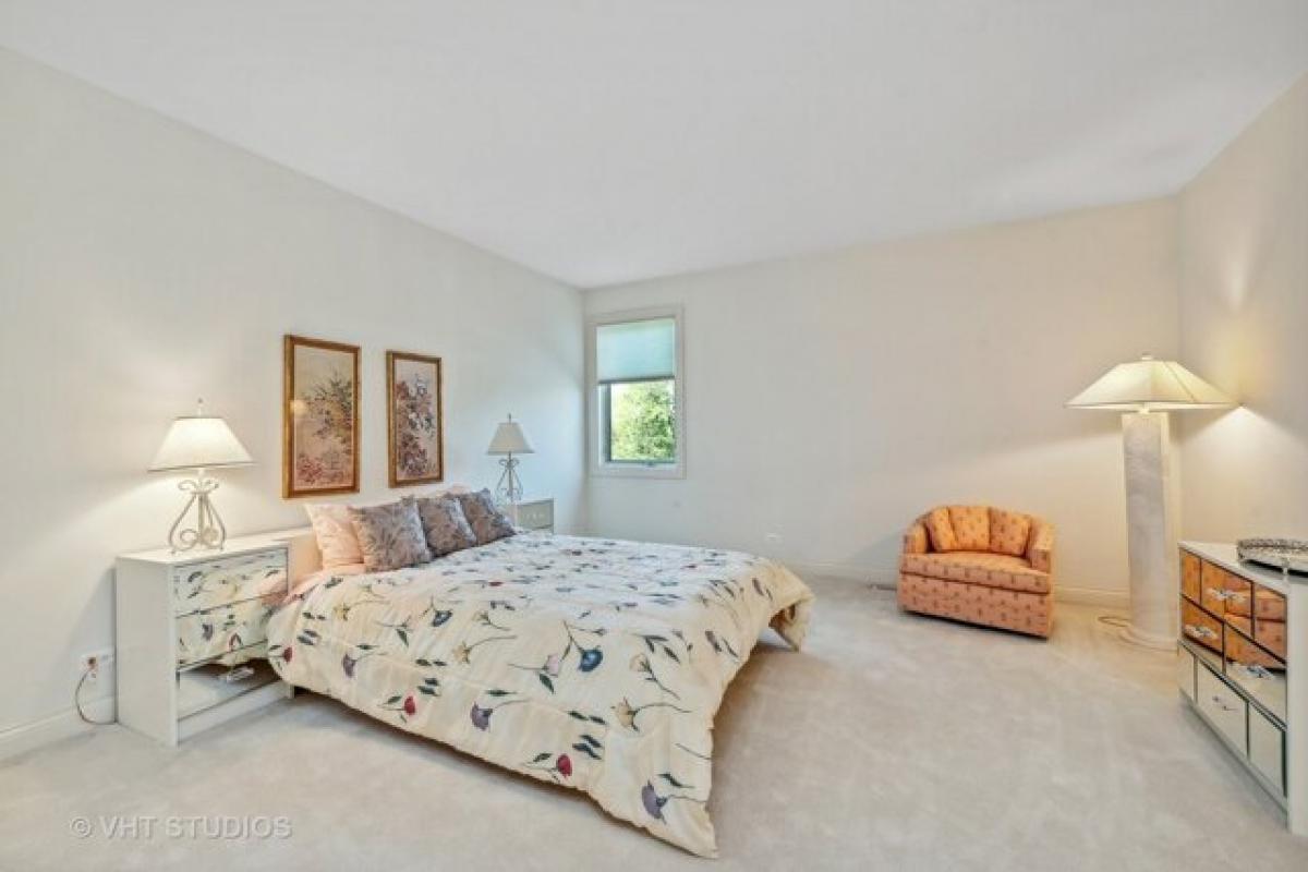 Picture of Home For Sale in South Barrington, Illinois, United States