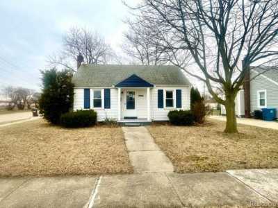 Home For Sale in Wayne, Michigan