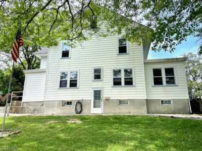Home For Sale in Wharton, New Jersey