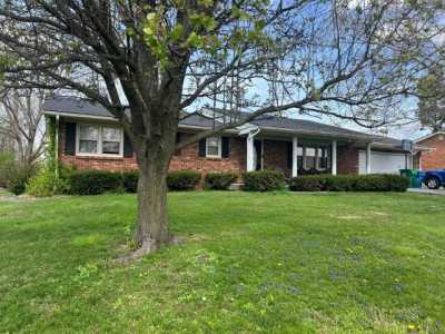 Home For Sale in Danville, Kentucky