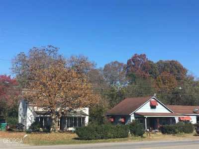 Home For Sale in Royston, Georgia