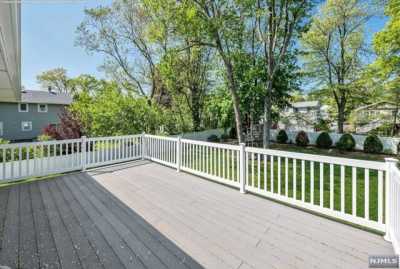 Home For Sale in Waldwick, New Jersey