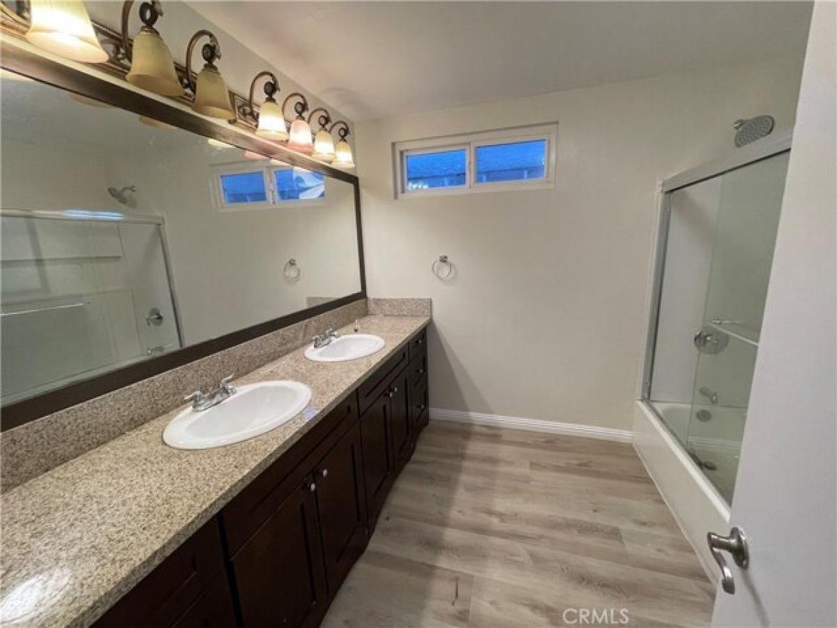 Picture of Home For Rent in Chatsworth, California, United States