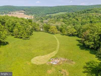 Home For Sale in Myersville, Maryland