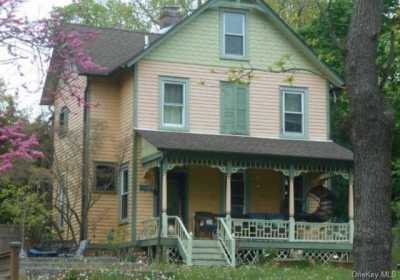 Home For Sale in Huntington, New York