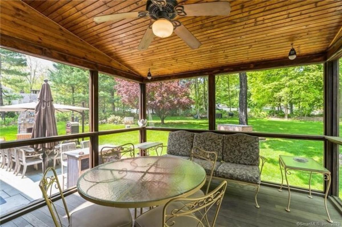 Picture of Home For Sale in Ridgefield, Connecticut, United States