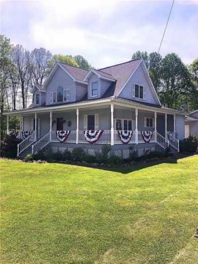 Home For Sale in Normalville, Pennsylvania
