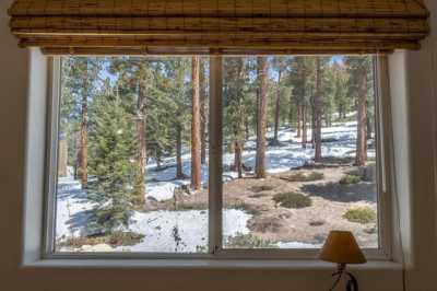 Home For Sale in Mammoth Lakes, California