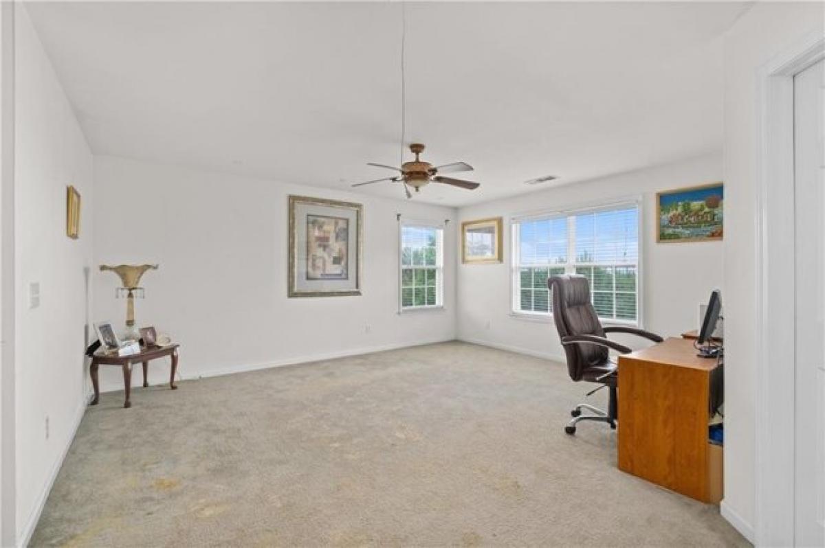 Picture of Home For Sale in Lithia Springs, Georgia, United States