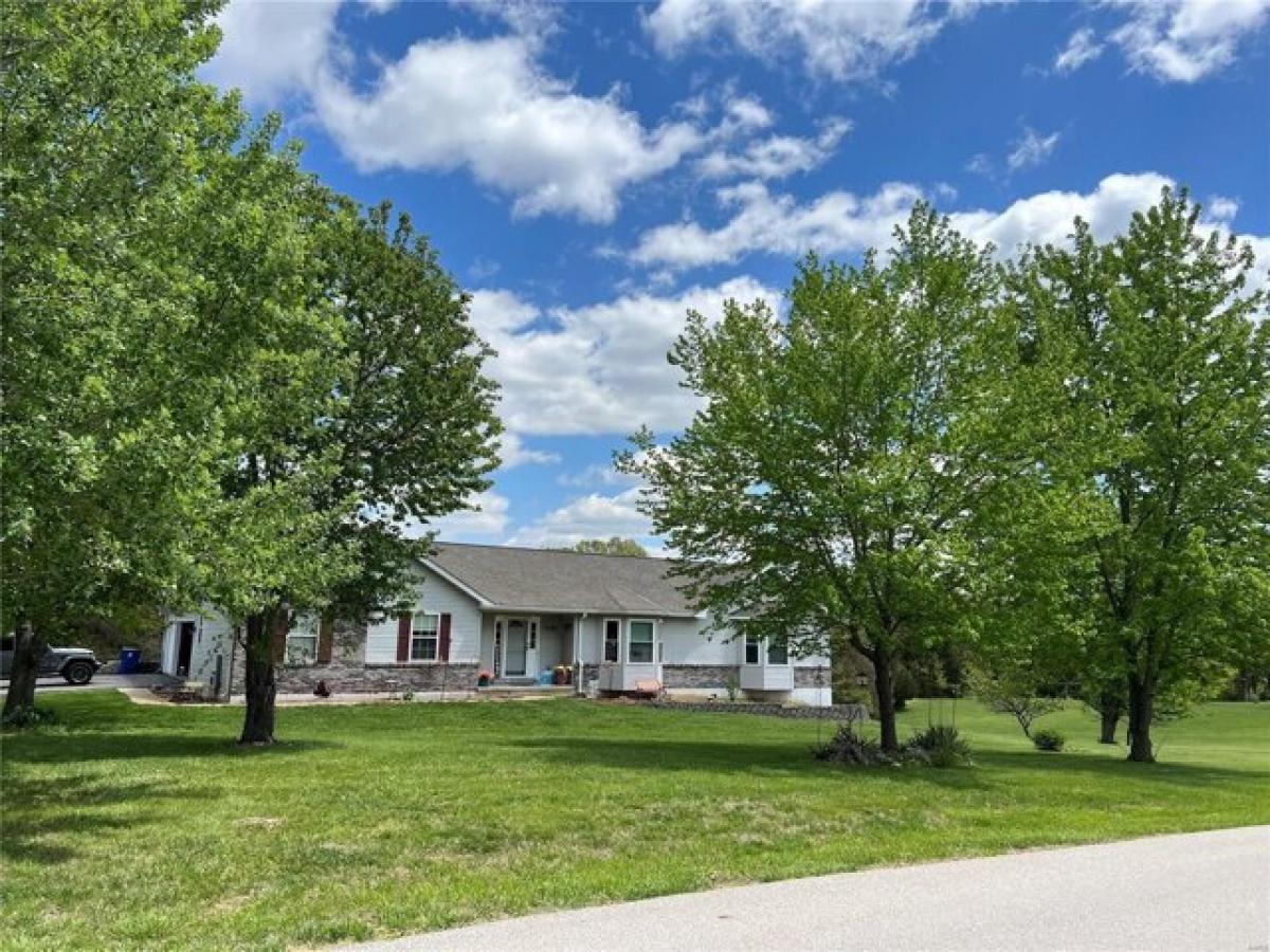 Picture of Home For Sale in Dittmer, Missouri, United States