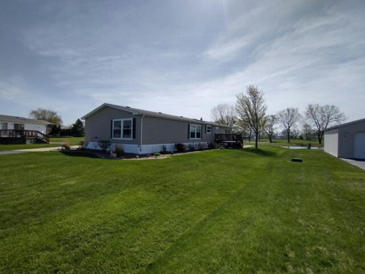 Picture of Home For Sale in Beecher, Illinois, United States