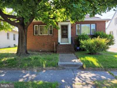 Home For Sale in Penns Grove, New Jersey
