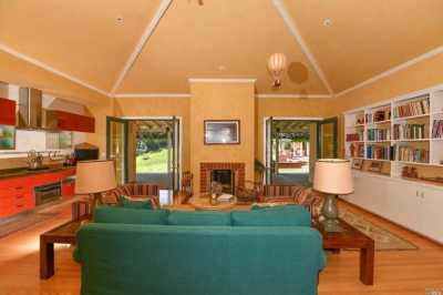 Home For Rent in Saint Helena, California