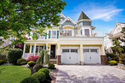 Home For Sale in South Amboy, New Jersey