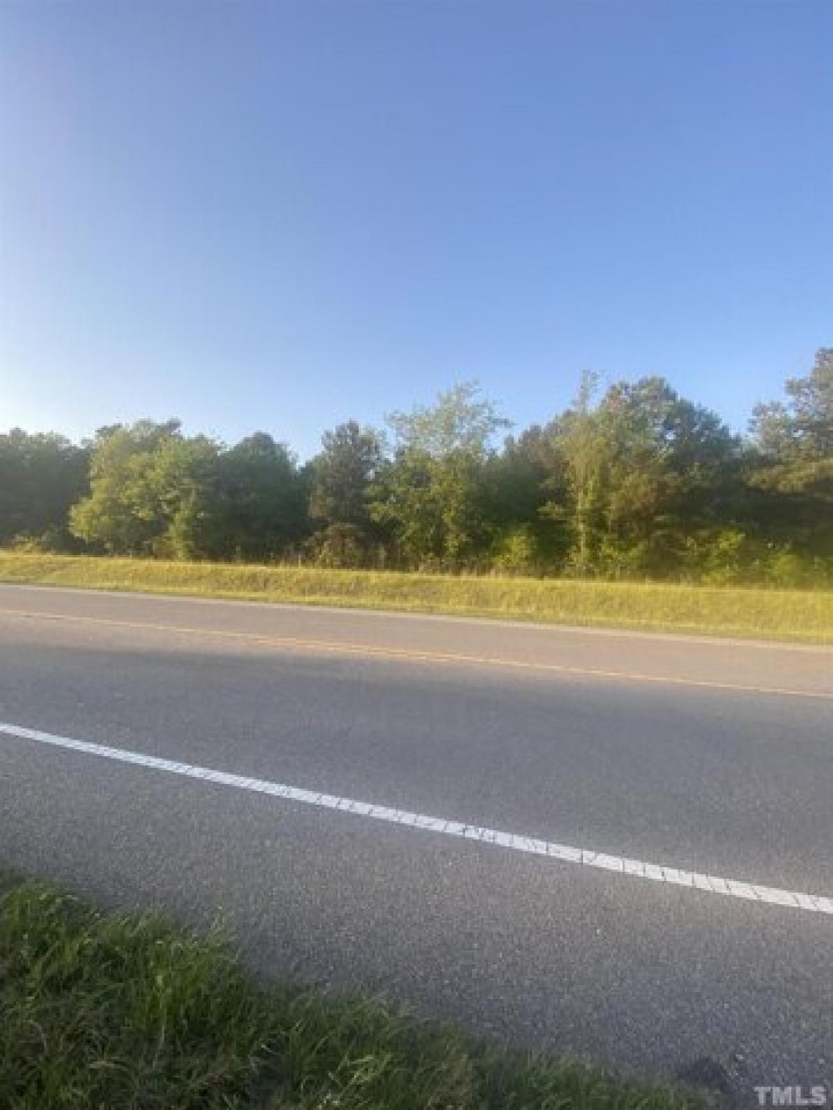Picture of Residential Land For Sale in Lillington, North Carolina, United States