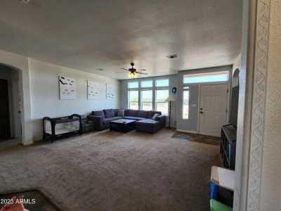 Home For Sale in Wittmann, Arizona