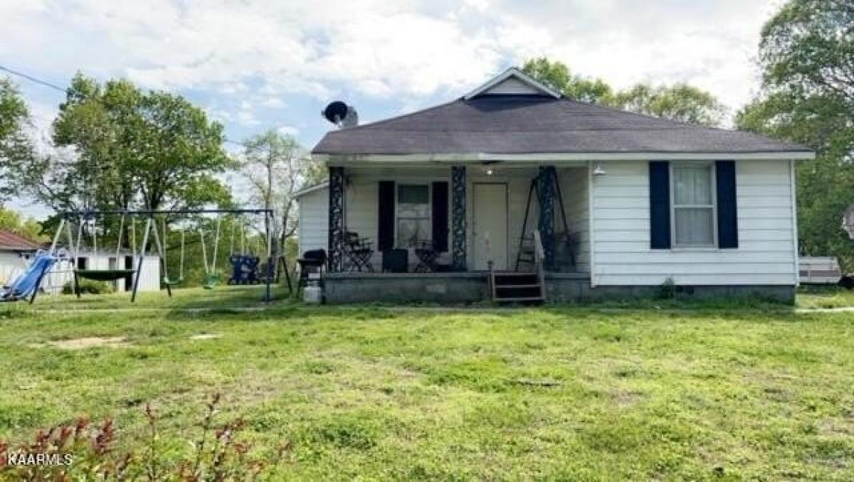 Picture of Home For Sale in Oneida, Tennessee, United States