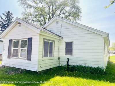 Home For Sale in Sheridan, Michigan