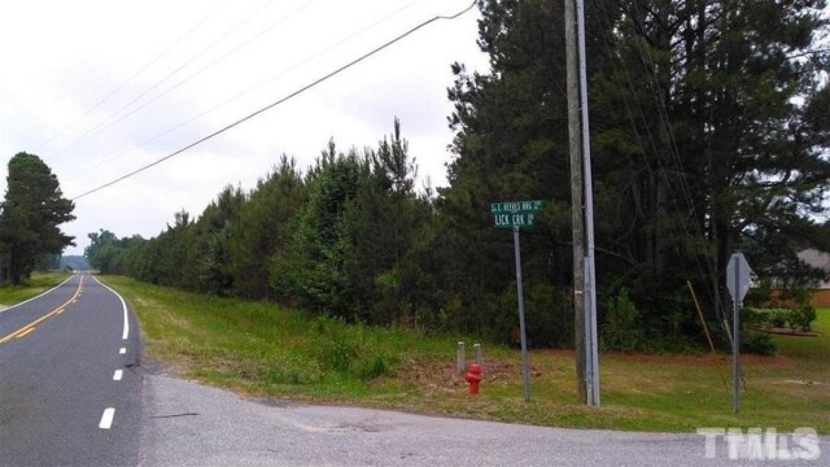 Picture of Residential Land For Sale in Linden, North Carolina, United States