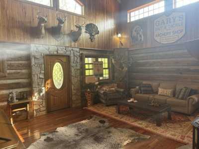 Home For Sale in Newland, North Carolina