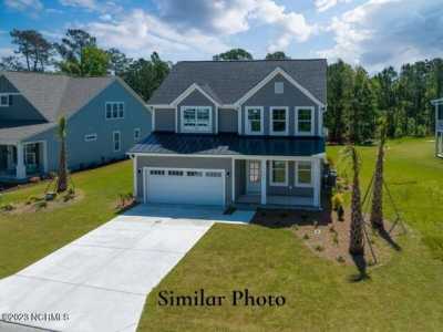 Home For Sale in Holly Ridge, North Carolina