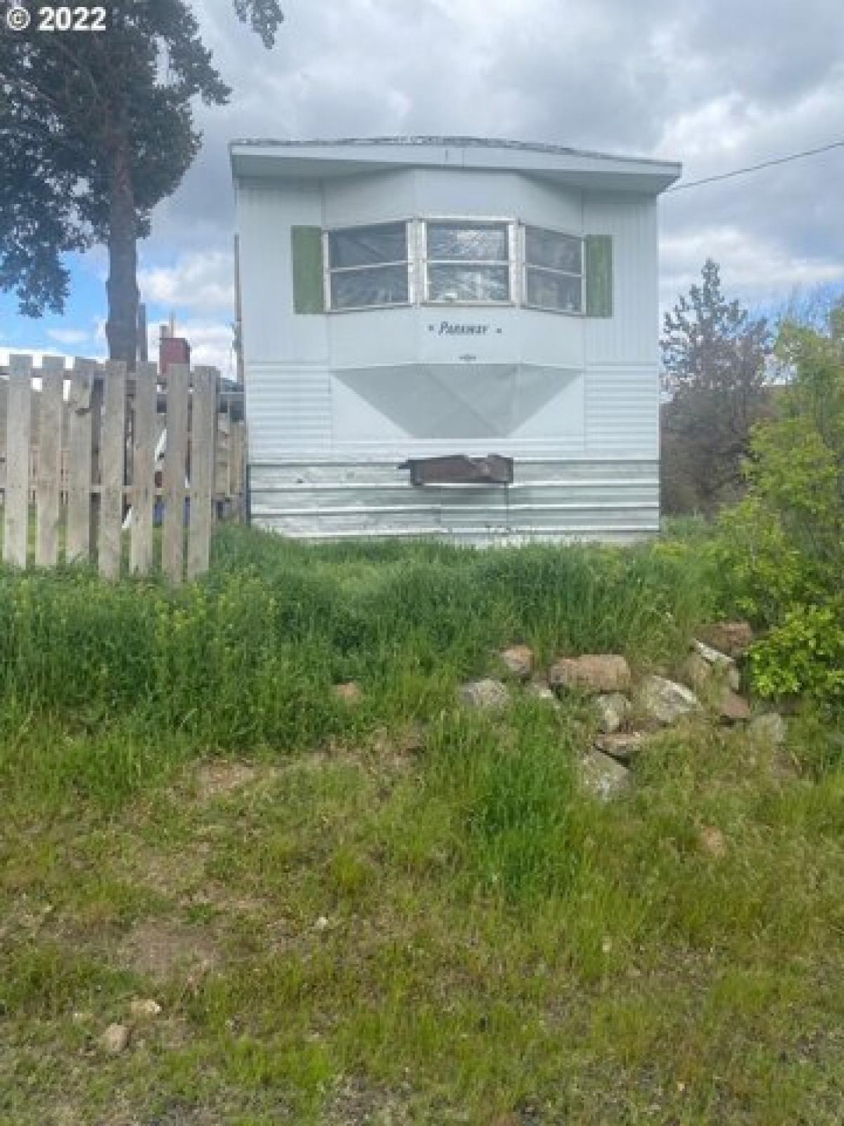 Picture of Home For Sale in Heppner, Oregon, United States