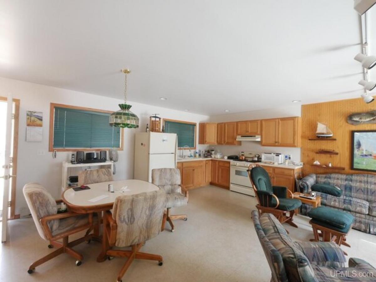 Picture of Home For Sale in Chassell, Michigan, United States