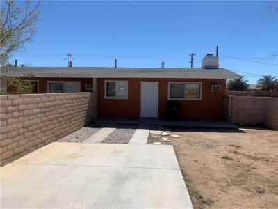 Apartment For Rent in Apple Valley, California