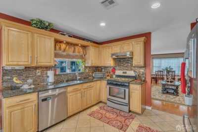 Home For Sale in Old Bridge, New Jersey