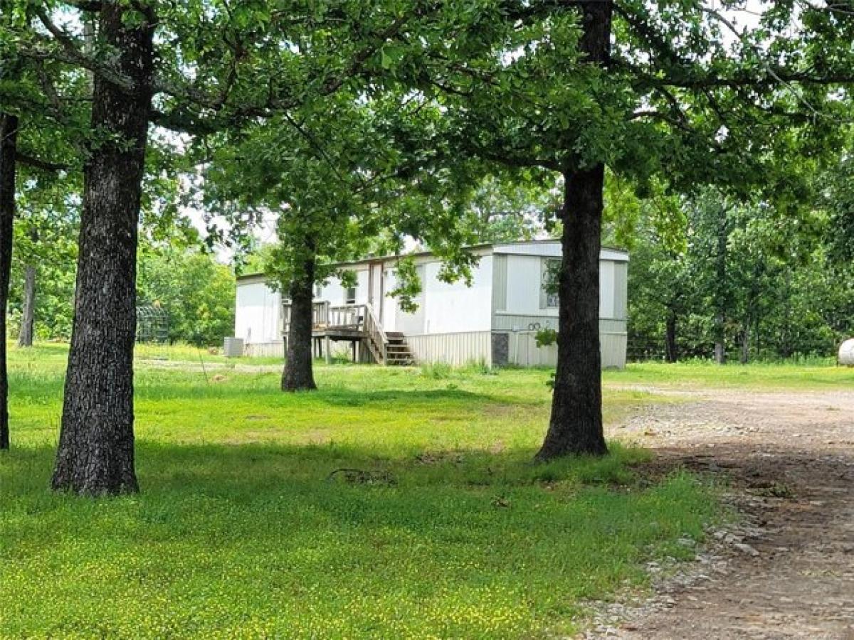 Picture of Home For Sale in Stigler, Oklahoma, United States