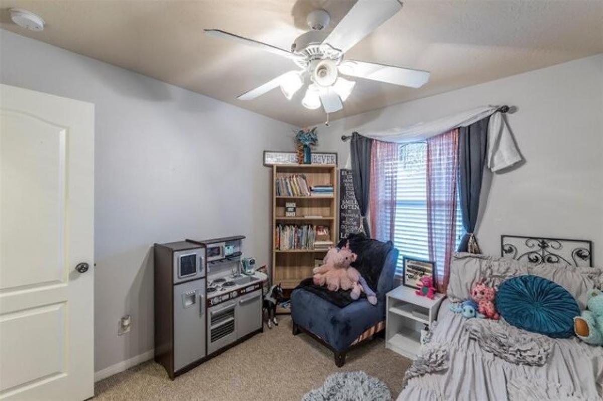 Picture of Home For Sale in Fresno, Texas, United States