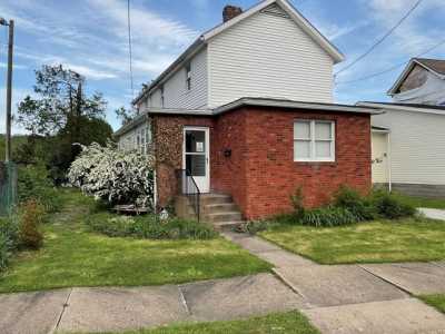 Home For Sale in Moundsville, West Virginia