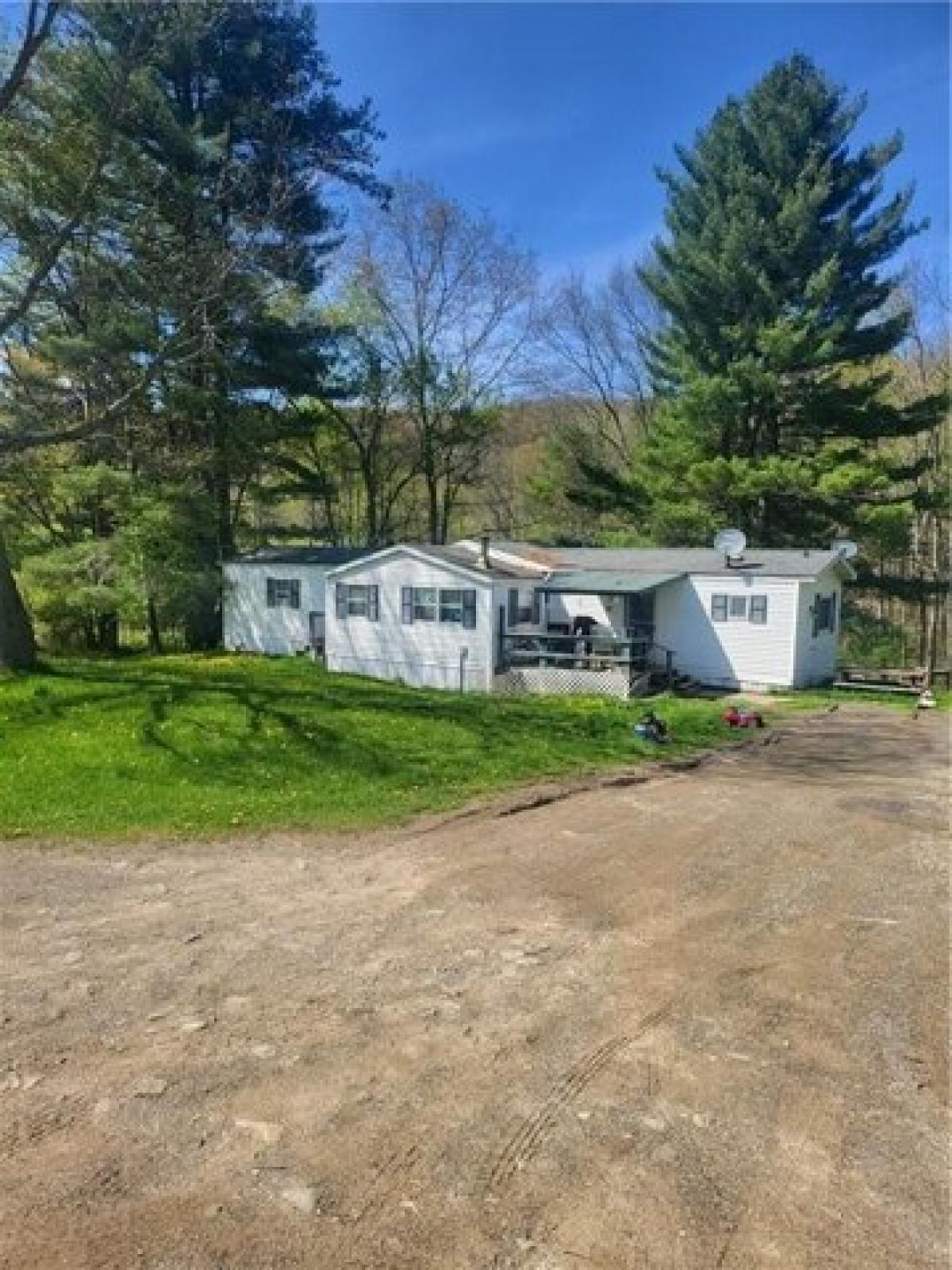 Picture of Home For Sale in Portville, New York, United States