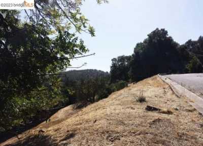 Residential Land For Sale in Martinez, California