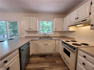 Home For Sale in Mount Airy, North Carolina
