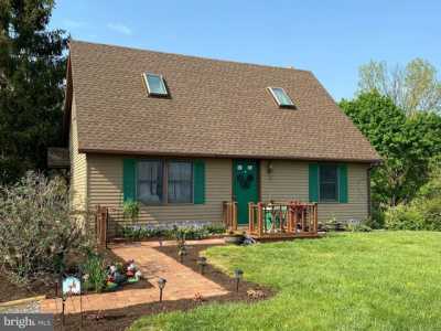 Home For Sale in Newburg, Pennsylvania