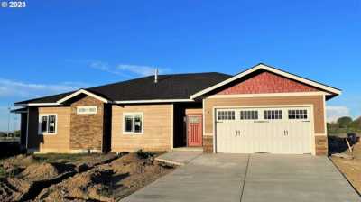 Home For Sale in Hermiston, Oregon